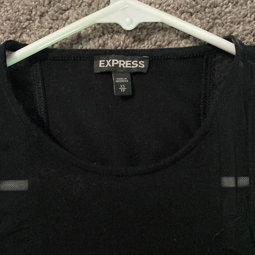 Express tank top - Picture 4 of 4